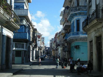 www.cubacasas.net •|• Habana Centro • Casa Habana 1932